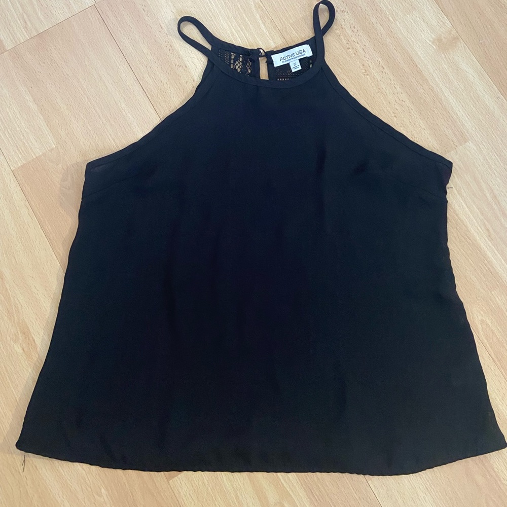 Black shirt